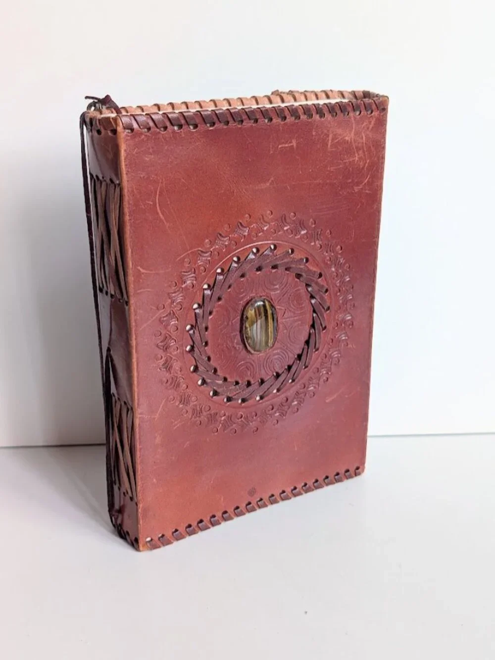 Poetic Earth Handcrafted Tri-Fold Embossed Leather Journal Travel Notebook 9